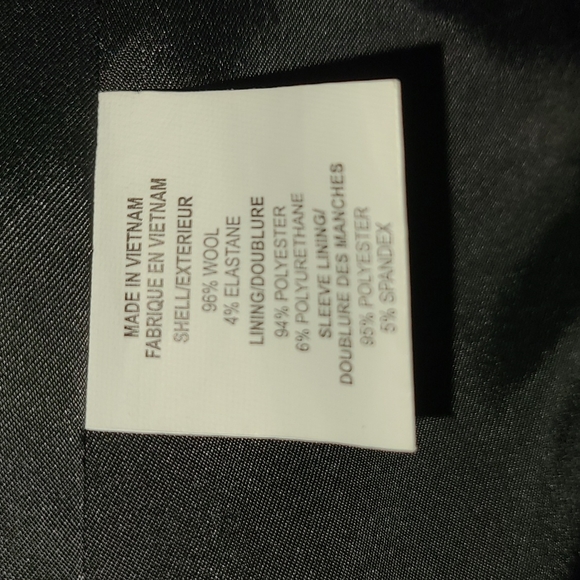 Blazer - Picture 5 of 5